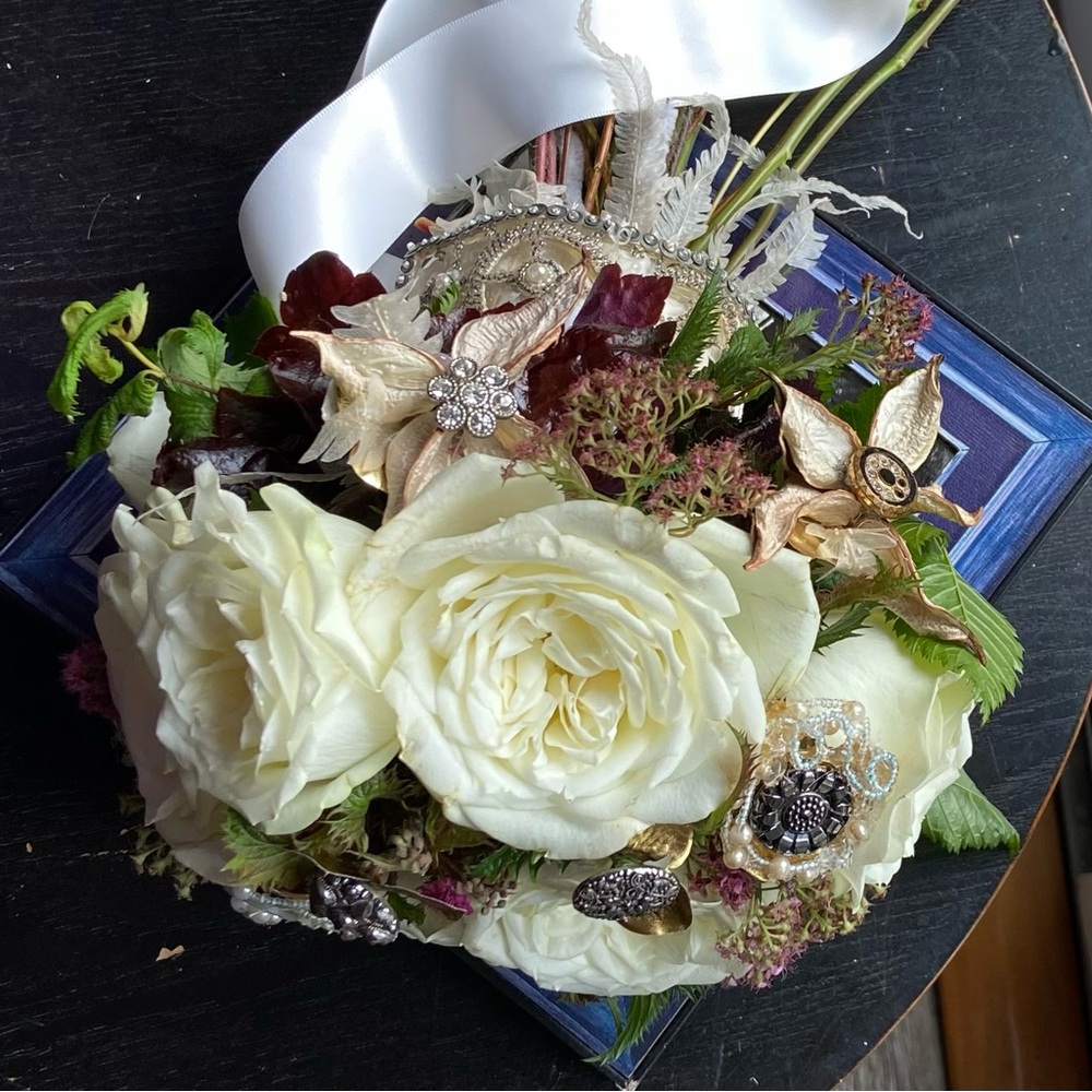🦋 Bridal Button Brooch & Butterfly Bouquet 🦋